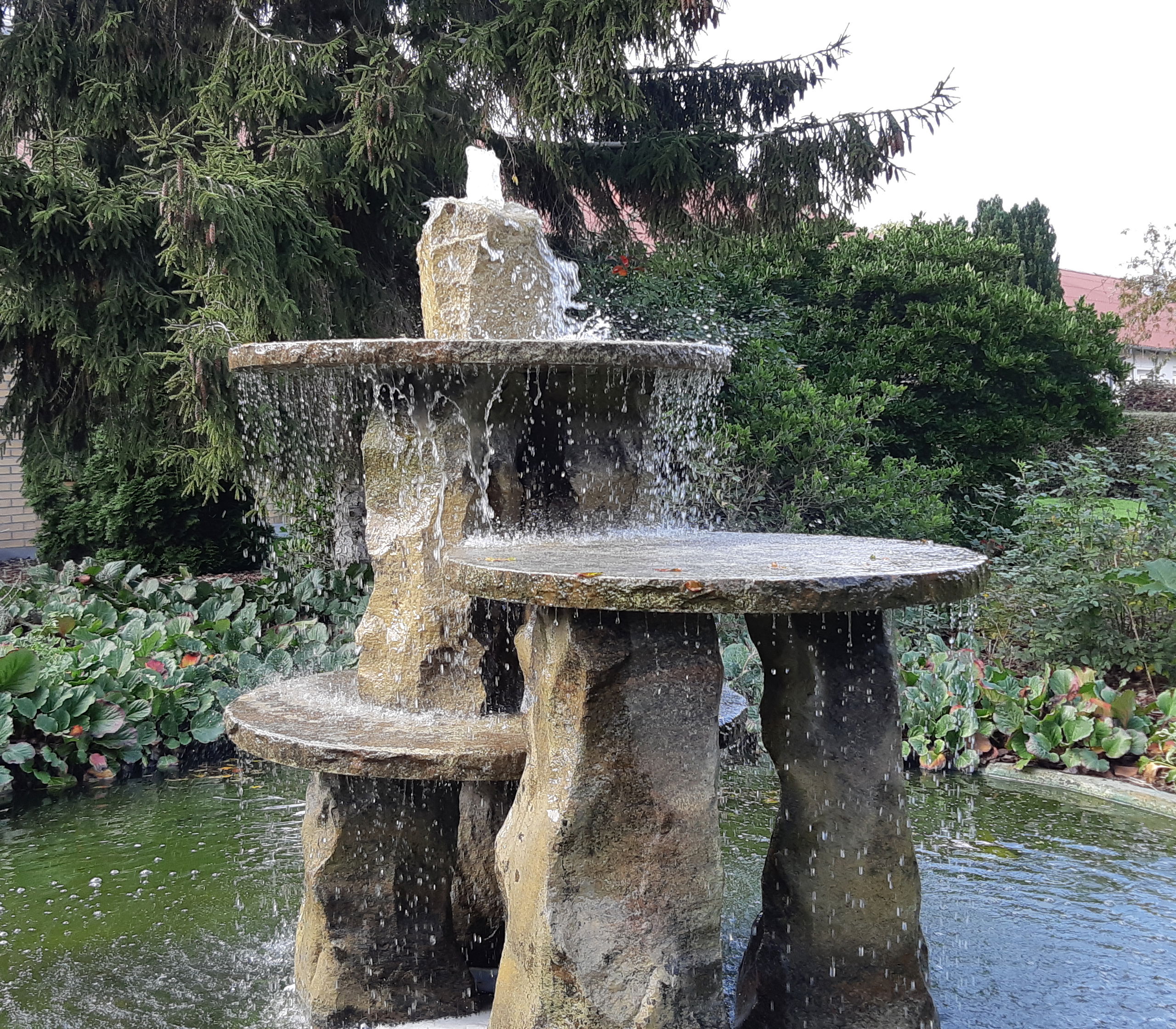 Springvandet ude i haven